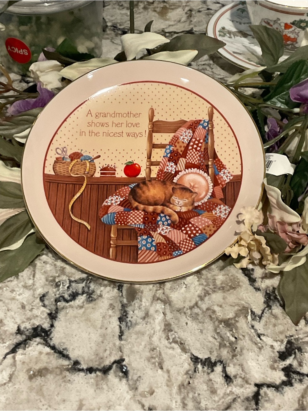 American Greetings Cream Decorative Plate with Patchwork Quilt and Sleeping Cat